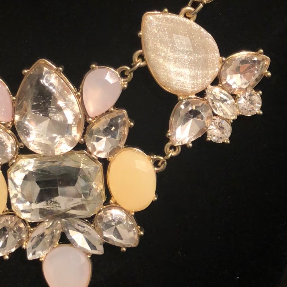 Necklace - Picture 3 of 4